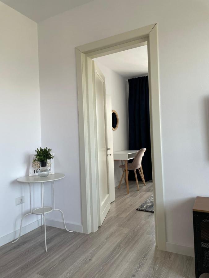 Apartament - Housing21 جورا هومورولوي المظهر الخارجي الصورة